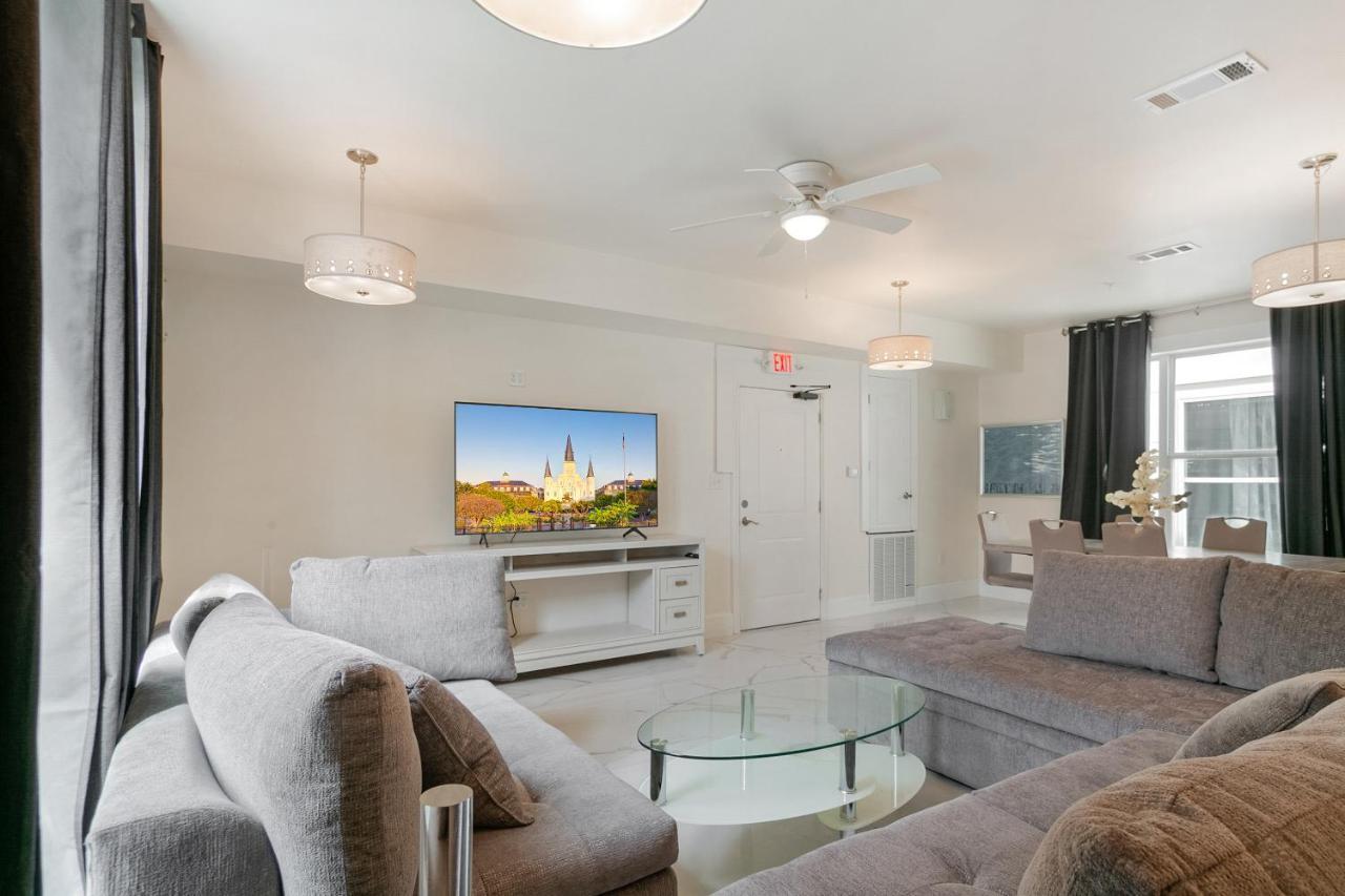 Breathtaking Condos Near French Quarter New Orleans Exterior foto