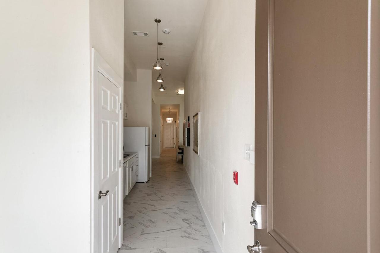 Breathtaking Condos Near French Quarter New Orleans Exterior foto