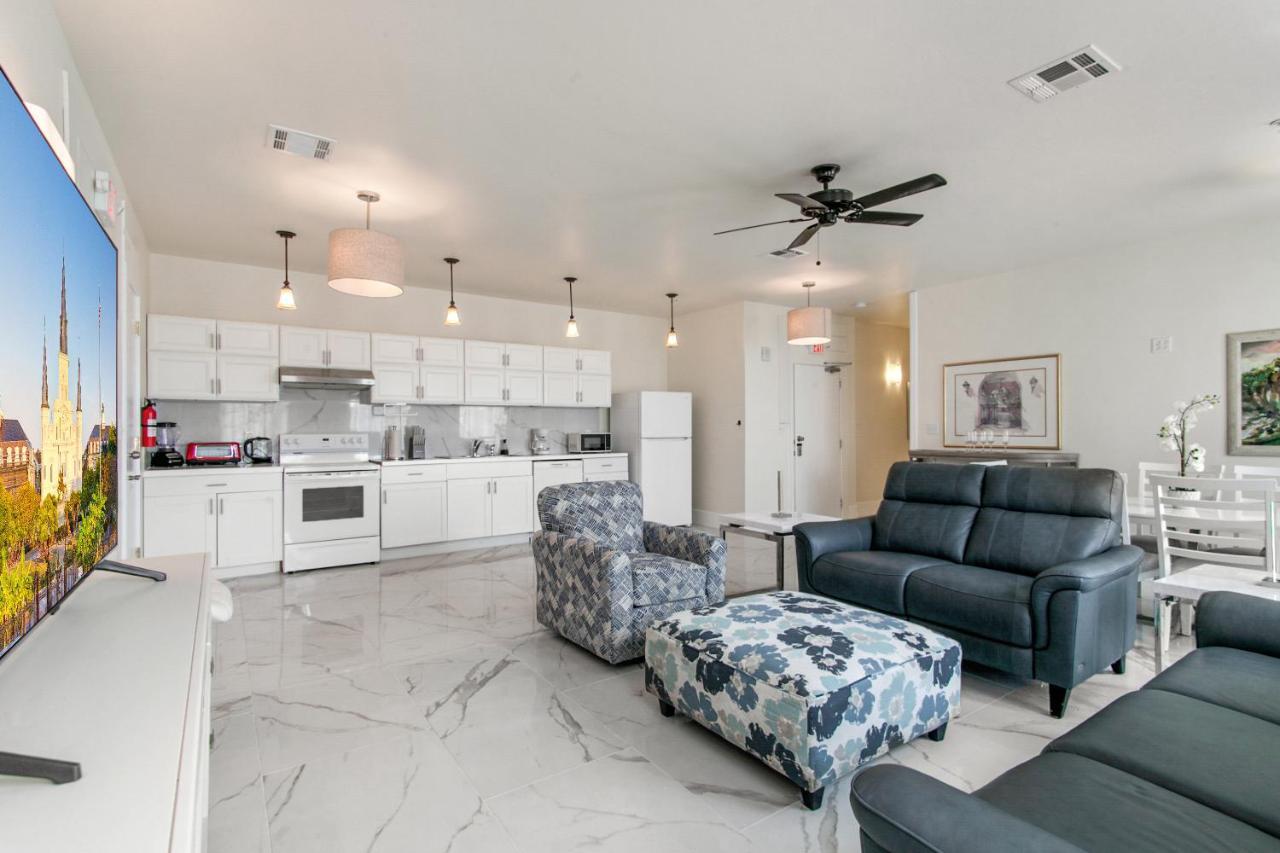 Breathtaking Condos Near French Quarter New Orleans Exterior foto