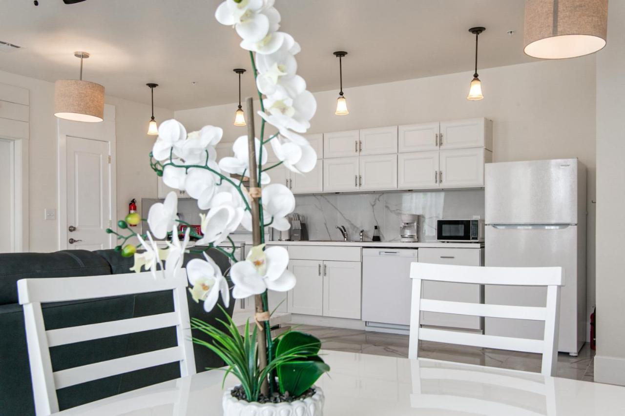 Breathtaking Condos Near French Quarter New Orleans Exterior foto